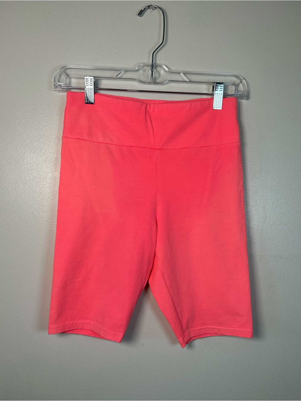 Wild Fable High Rise Solid Coral Biker Shorts Size Small EUC Athletic Cheer Yoga
